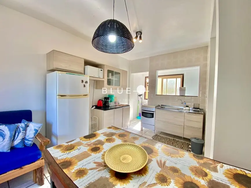 Apartamento com 2 quartos à venda, 79m2 em Centro, Torres - RS - imagem 4 Foto 4 de Apartamento com 2 quartos à venda, 79m2 em Centro, Torres - RS