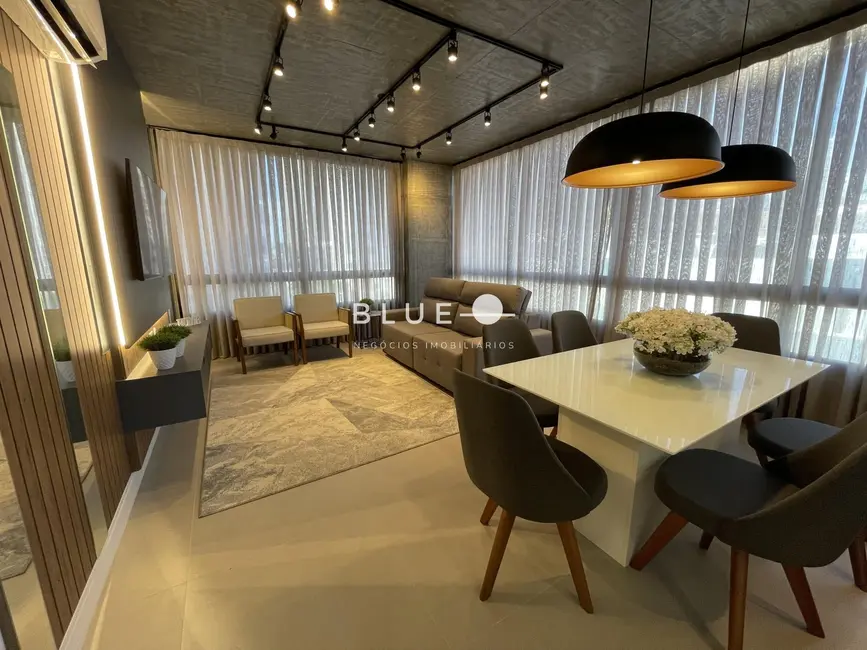 Foto 2 de Apartamento com 3 quartos à venda, 103m2 em Centro, Torres - RS