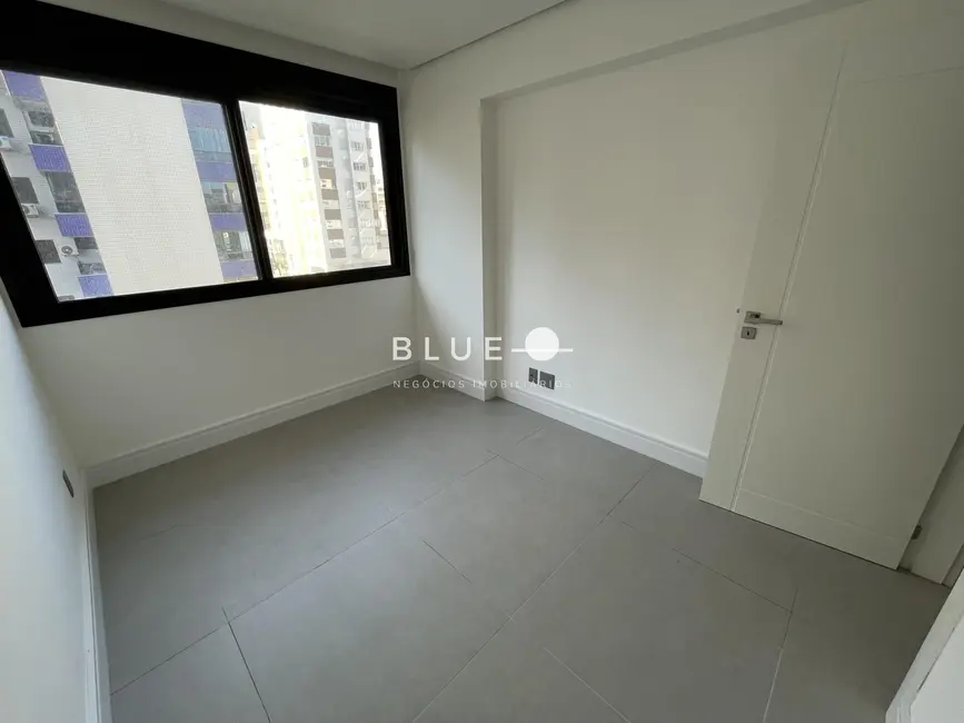 Apartamento com 3 quartos à venda, 103m2 em Centro, Torres - RS - imagem 9 Foto 9 de Apartamento com 3 quartos à venda, 103m2 em Centro, Torres - RS