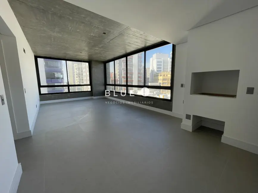 Foto 1 de Apartamento com 3 quartos à venda, 103m2 em Centro, Torres - RS