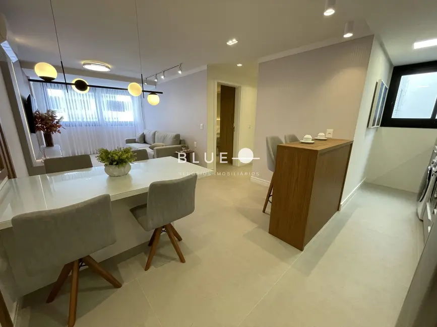 Foto 2 de Apartamento com 2 quartos à venda, 80m2 em Torres - RS