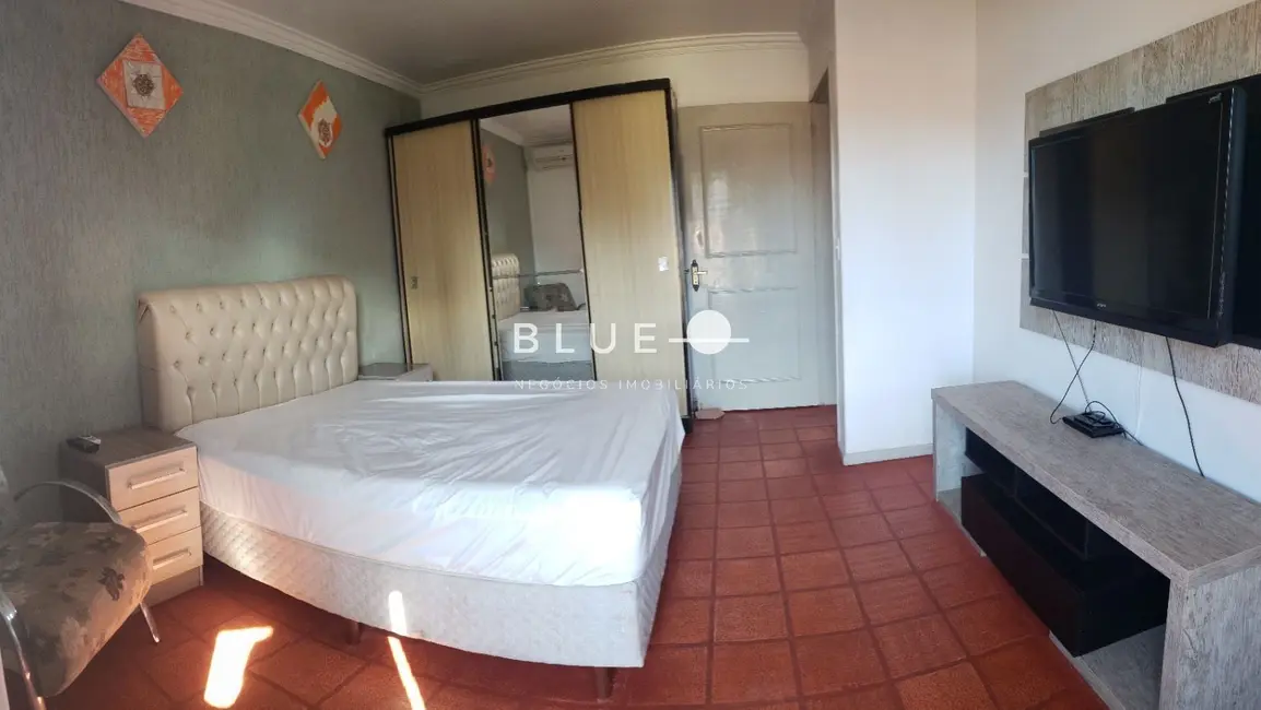 Apartamento com 3 quartos à venda, 135m2 em Centro, Torres - RS - imagem 5 Foto 5 de Apartamento com 3 quartos à venda, 135m2 em Centro, Torres - RS