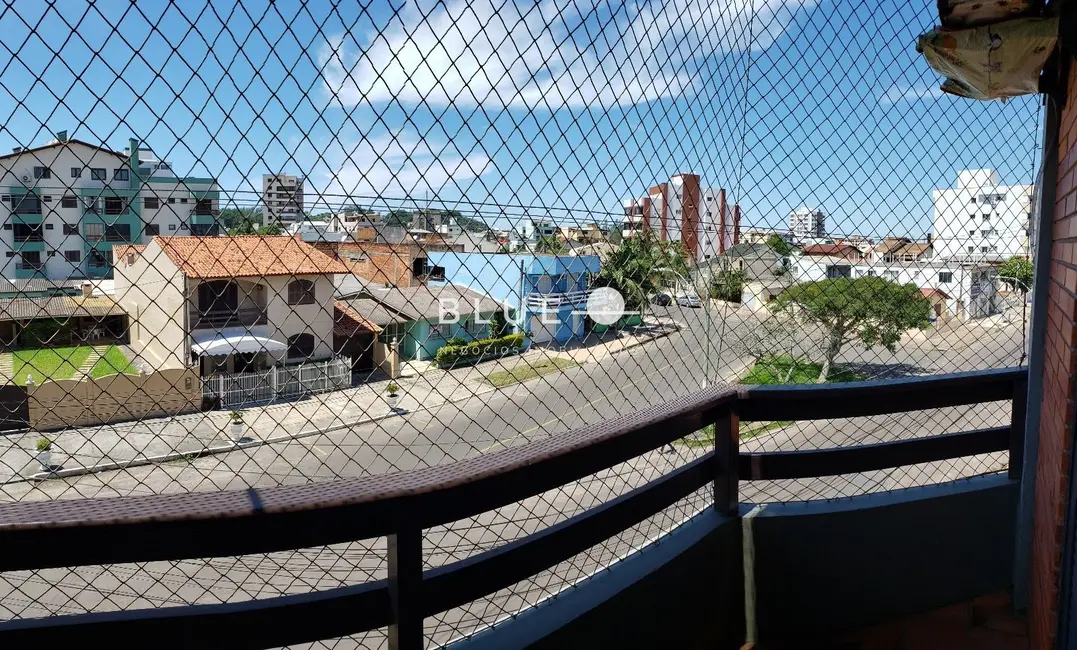 Apartamento com 3 quartos à venda, 135m2 em Centro, Torres - RS - imagem 8 Foto 8 de Apartamento com 3 quartos à venda, 135m2 em Centro, Torres - RS