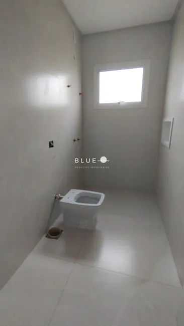 Foto 4 de Casa de Condomínio com 4 quartos à venda, 179m2 em Torres - RS