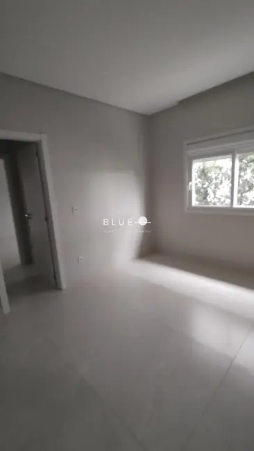 Foto 9 de Casa de Condomínio com 4 quartos à venda, 179m2 em Torres - RS