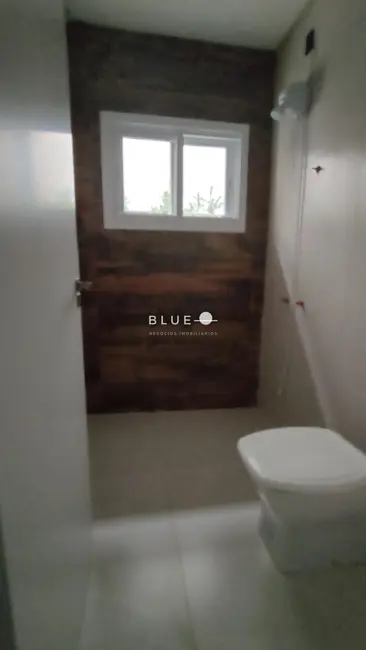 Foto 8 de Casa de Condomínio com 4 quartos à venda, 179m2 em Torres - RS