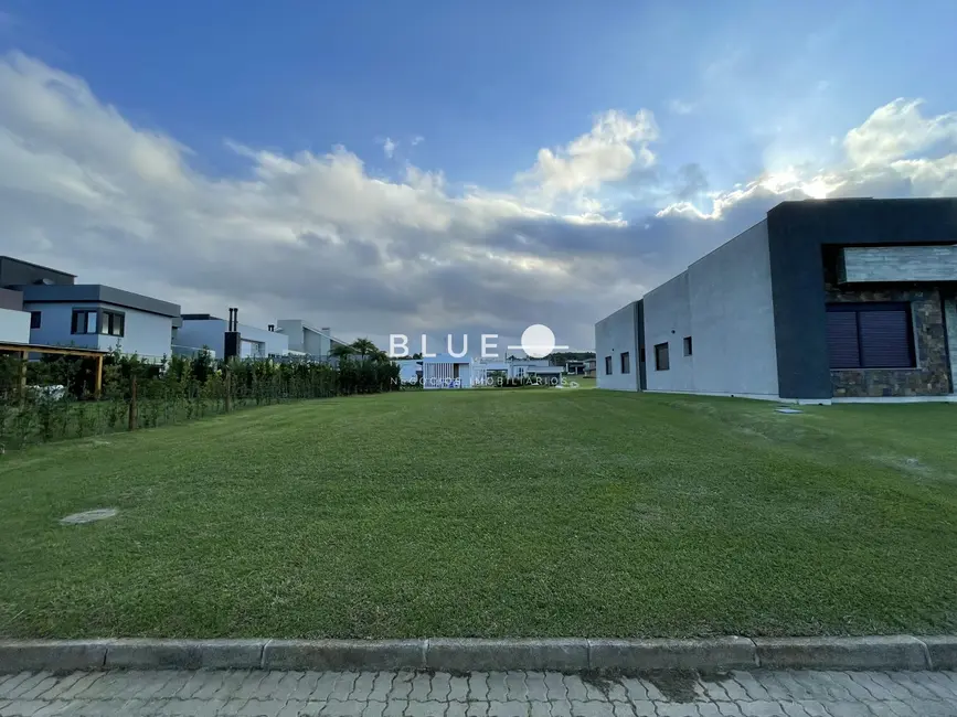 Terreno / Lote à venda, 474m2 em Torres - RS - imagem 2 Foto 2 de Terreno / Lote à venda, 474m2 em Torres - RS