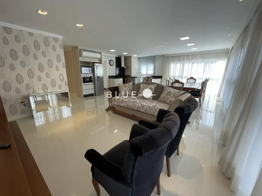 Apartamento com 3 quartos à venda, 130m2 em Torres - RS - imagem 4 Foto 4 de Apartamento com 3 quartos à venda, 130m2 em Torres - RS