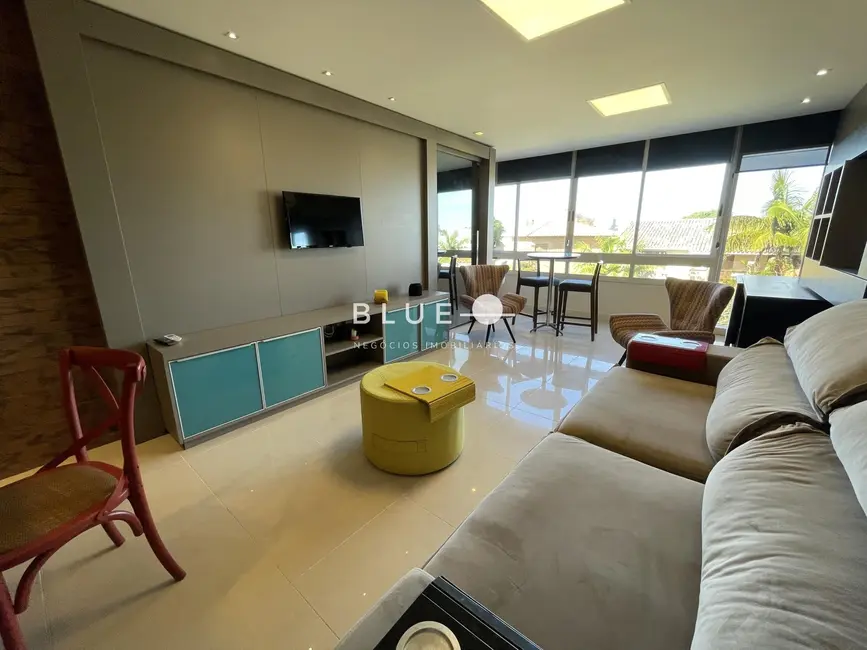 Apartamento com 3 quartos à venda, 255m2 em Torres - RS - imagem 9 Foto 9 de Apartamento com 3 quartos à venda, 255m2 em Torres - RS