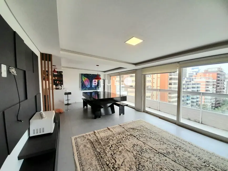 Apartamento com 4 quartos à venda, 176m2 em Torres - RS - imagem 3 Foto 3 de Apartamento com 4 quartos à venda, 176m2 em Torres - RS