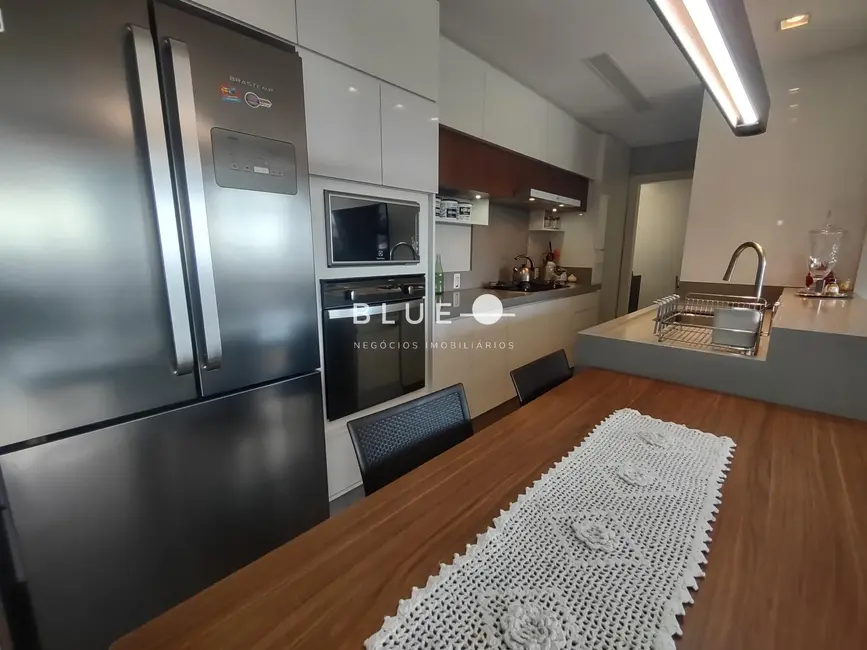 Apartamento com 4 quartos à venda, 240m2 em Torres - RS - imagem 3 Foto 3 de Apartamento com 4 quartos à venda, 240m2 em Torres - RS