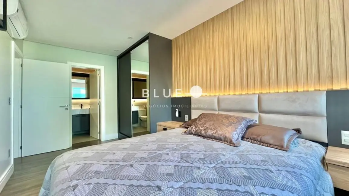 Foto 9 de Apartamento com 3 quartos à venda, 135m2 em Torres - RS