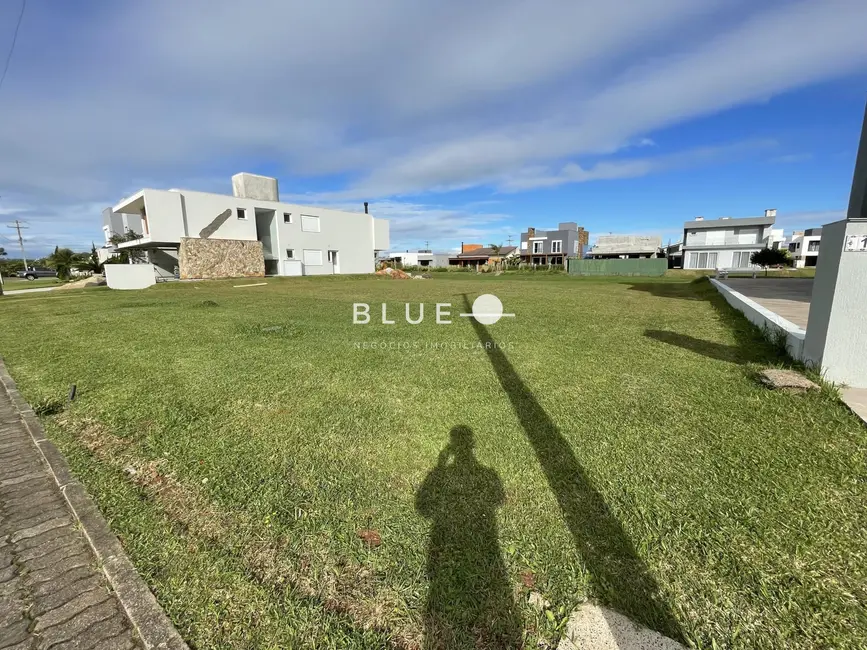 Terreno / Lote à venda, 444m2 em Torres - RS - imagem 4 Foto 4 de Terreno / Lote à venda, 444m2 em Torres - RS