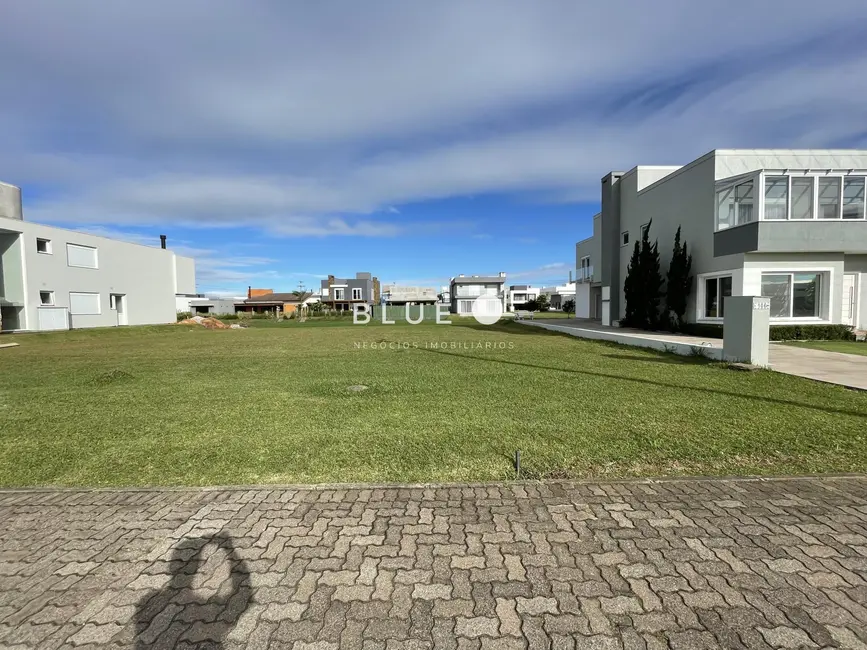 Terreno / Lote à venda, 444m2 em Torres - RS - imagem 3 Foto 3 de Terreno / Lote à venda, 444m2 em Torres - RS