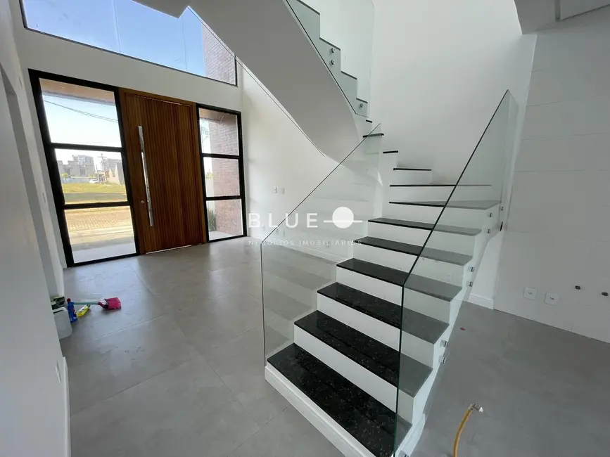 Casa com 3 quartos à venda, 142m2 em Torres - RS - imagem 7 Foto 7 de Casa com 3 quartos à venda, 142m2 em Torres - RS