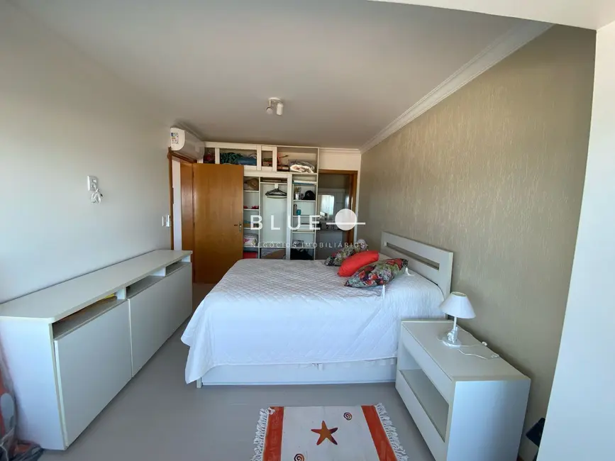 Foto 6 de Apartamento com 2 quartos à venda, 85m2 em Torres - RS