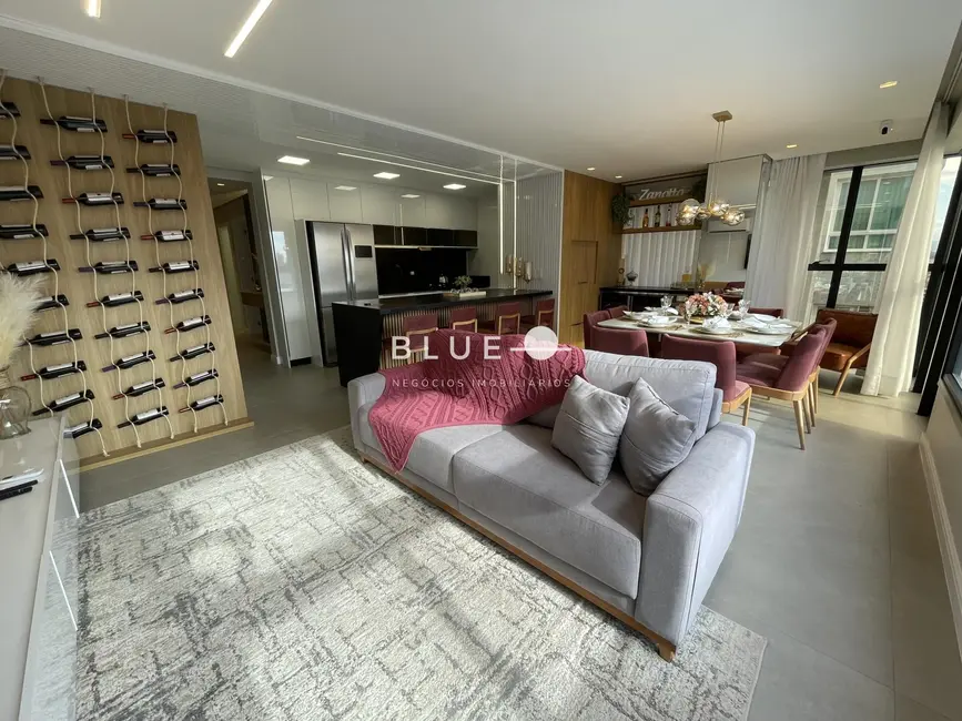 Apartamento com 3 quartos à venda, 114m2 em Centro, Torres - RS - imagem 5 Foto 5 de Apartamento com 3 quartos à venda, 114m2 em Centro, Torres - RS