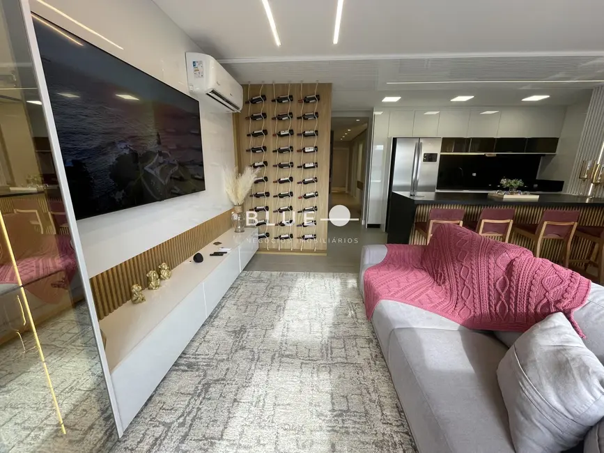 Apartamento com 3 quartos à venda, 114m2 em Centro, Torres - RS - imagem 6 Foto 6 de Apartamento com 3 quartos à venda, 114m2 em Centro, Torres - RS