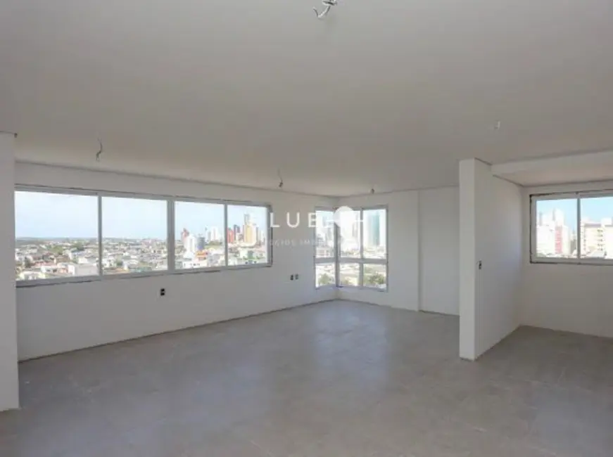 Foto 2 de Apartamento com 3 quartos à venda, 93m2 em Centro, Torres - RS