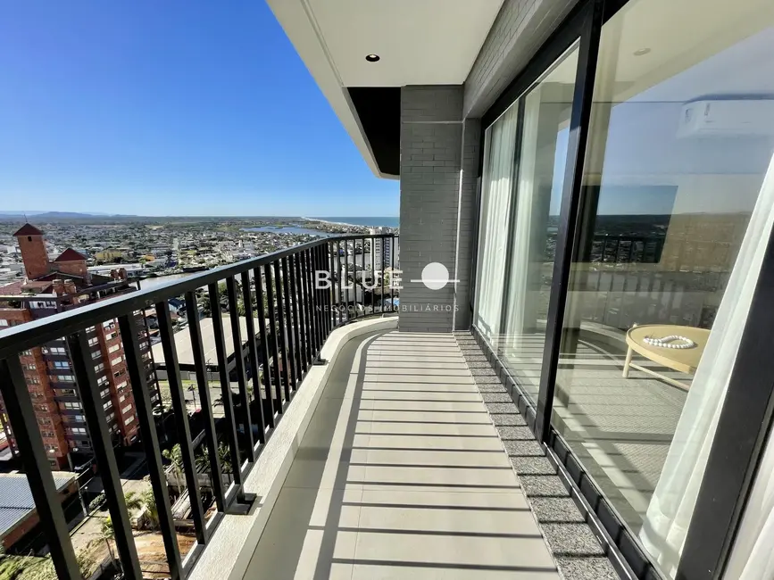 Foto 8 de Apartamento com 2 quartos à venda, 91m2 em Torres - RS