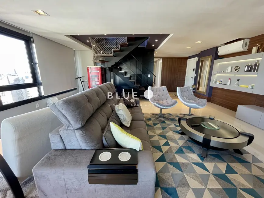 Apartamento com 3 quartos à venda, 210m2 em Torres - RS - imagem 8 Foto 8 de Apartamento com 3 quartos à venda, 210m2 em Torres - RS