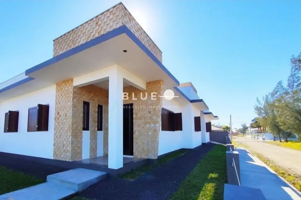 Foto 1 de Casa com 3 quartos à venda, 150m2 em Passo De Torres - SC