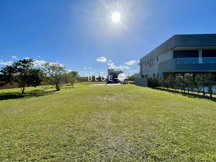 Foto 4 de Terreno / Lote à venda, 426m2 em Torres - RS