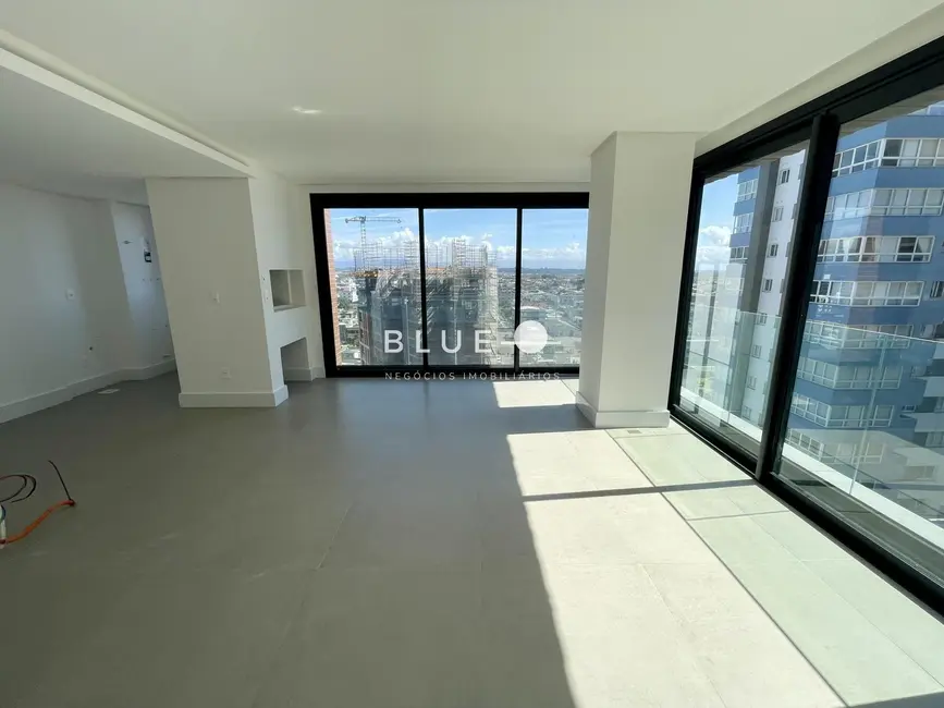 Apartamento com 2 quartos à venda, 88m2 em Centro, Torres - RS - imagem 7 Foto 7 de Apartamento com 2 quartos à venda, 88m2 em Centro, Torres - RS