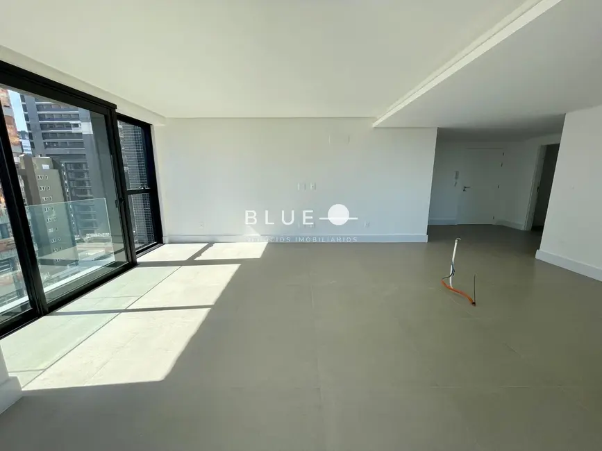 Apartamento com 2 quartos à venda, 88m2 em Centro, Torres - RS - imagem 9 Foto 9 de Apartamento com 2 quartos à venda, 88m2 em Centro, Torres - RS