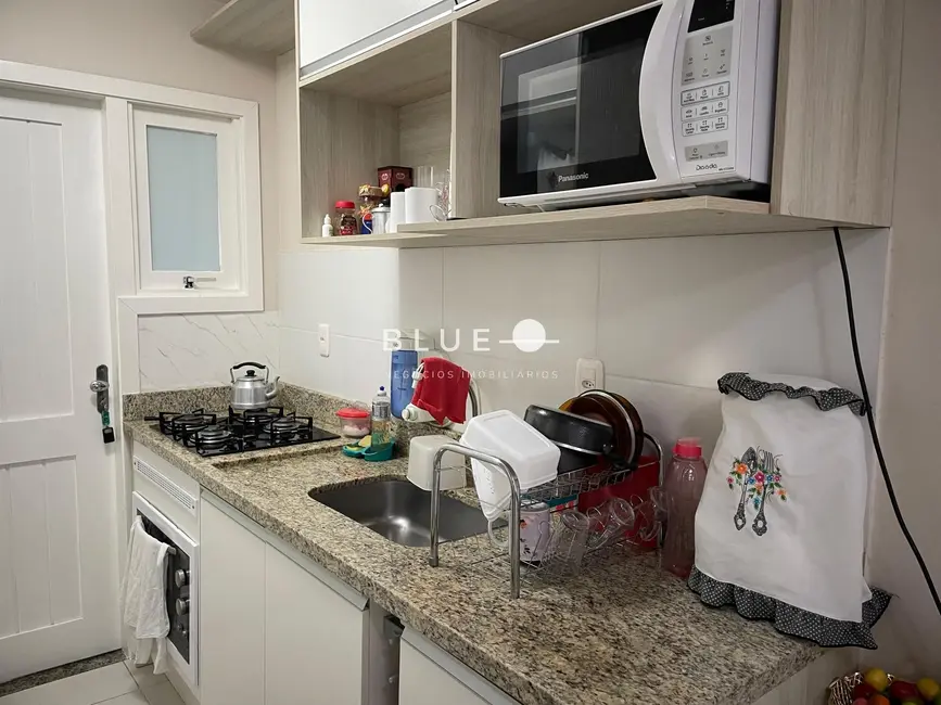 Sobrado com 2 quartos à venda, 53m2 em Torres - RS - imagem 4 Foto 4 de Sobrado com 2 quartos à venda, 53m2 em Torres - RS