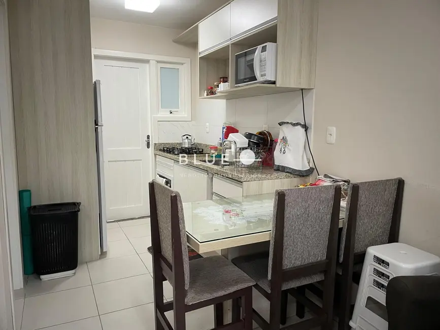 Sobrado com 2 quartos à venda, 53m2 em Torres - RS - imagem 6 Foto 6 de Sobrado com 2 quartos à venda, 53m2 em Torres - RS