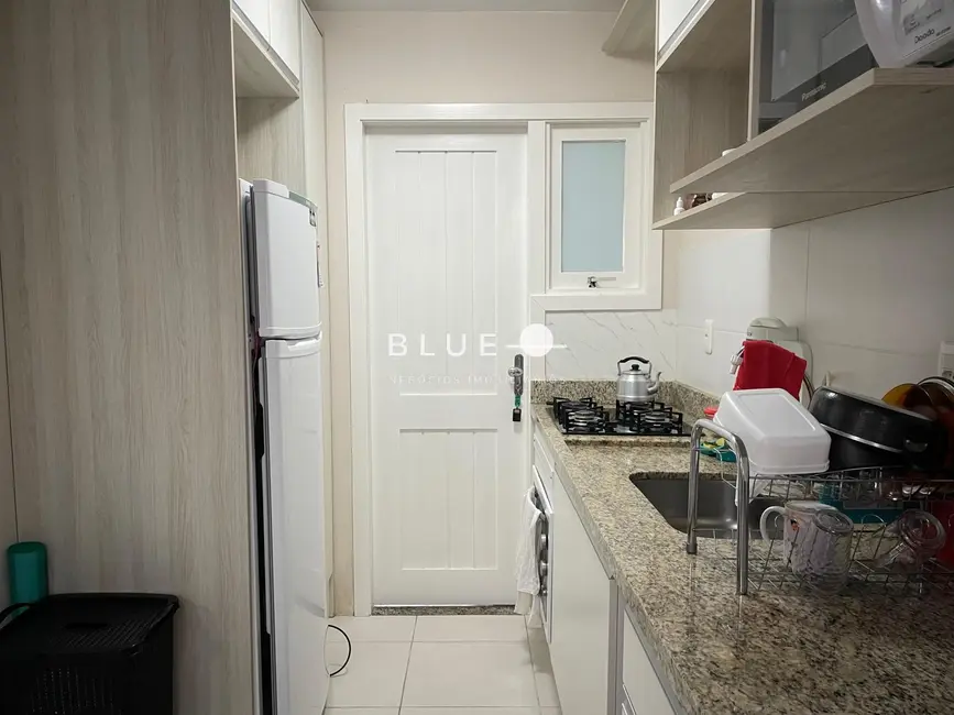 Sobrado com 2 quartos à venda, 53m2 em Torres - RS - imagem 5 Foto 5 de Sobrado com 2 quartos à venda, 53m2 em Torres - RS