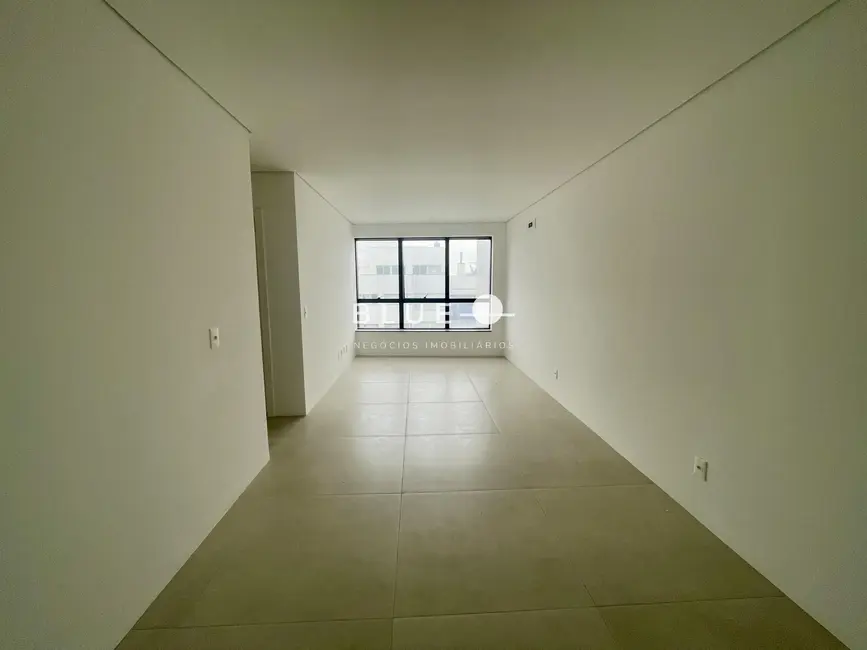 Apartamento com 2 quartos à venda, 80m2 em Centro, Torres - RS - imagem 5 Foto 5 de Apartamento com 2 quartos à venda, 80m2 em Centro, Torres - RS