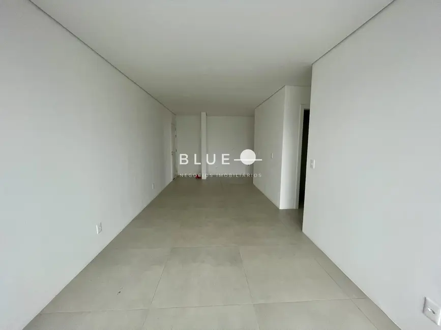 Apartamento com 2 quartos à venda, 80m2 em Centro, Torres - RS - imagem 4 Foto 4 de Apartamento com 2 quartos à venda, 80m2 em Centro, Torres - RS