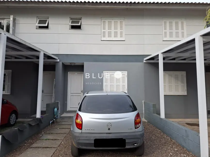 Foto 1 de Sobrado com 3 quartos à venda, 79m2 em Torres - RS