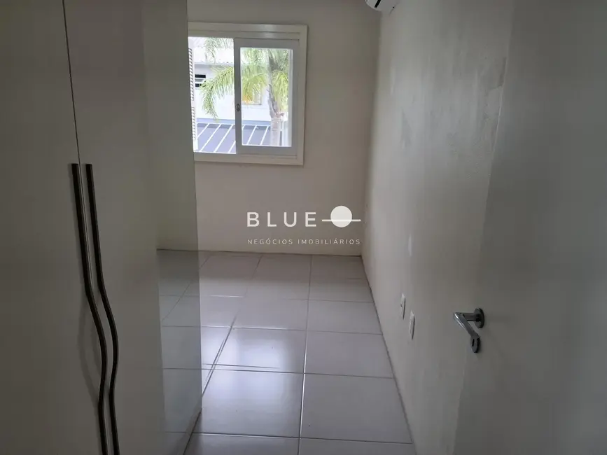 Sobrado com 3 quartos à venda, 79m2 em Torres - RS - imagem 8 Foto 8 de Sobrado com 3 quartos à venda, 79m2 em Torres - RS