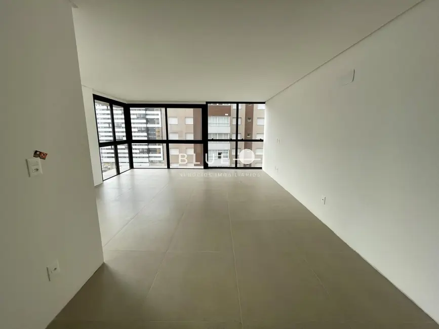 Foto 5 de Apartamento com 2 quartos à venda, 98m2 em Centro, Torres - RS