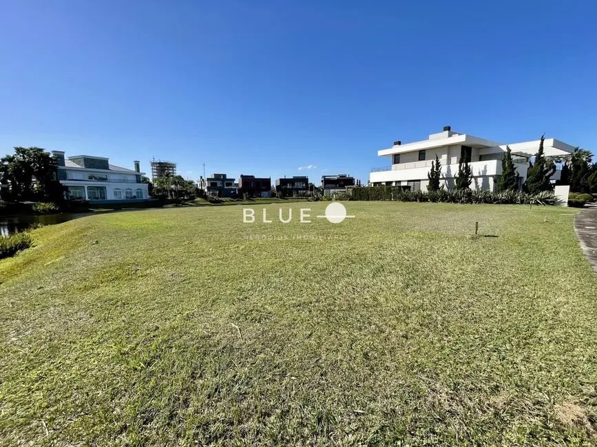 Terreno / Lote à venda, 937m2 em Torres - RS - imagem 5 Foto 5 de Terreno / Lote à venda, 937m2 em Torres - RS