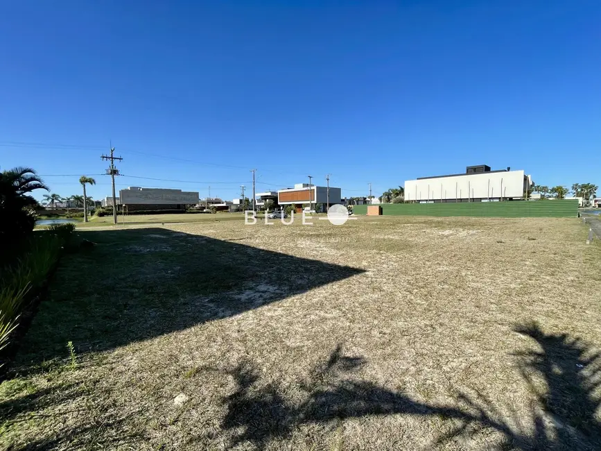 Terreno / Lote à venda, 405m2 em Torres - RS - imagem 3 Foto 3 de Terreno / Lote à venda, 405m2 em Torres - RS