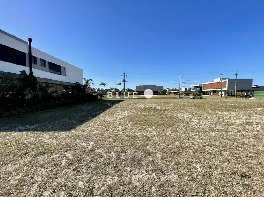 Terreno / Lote à venda, 405m2 em Torres - RS - imagem 4 Foto 4 de Terreno / Lote à venda, 405m2 em Torres - RS