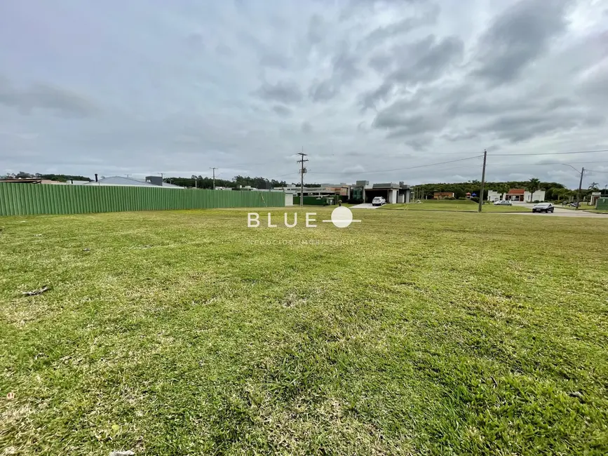 Foto 5 de Terreno / Lote à venda, 490m2 em Torres - RS