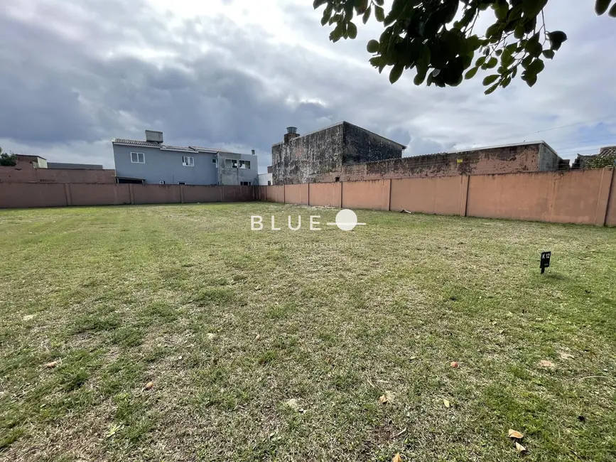 Foto 2 de Terreno / Lote à venda, 424m2 em Torres - RS