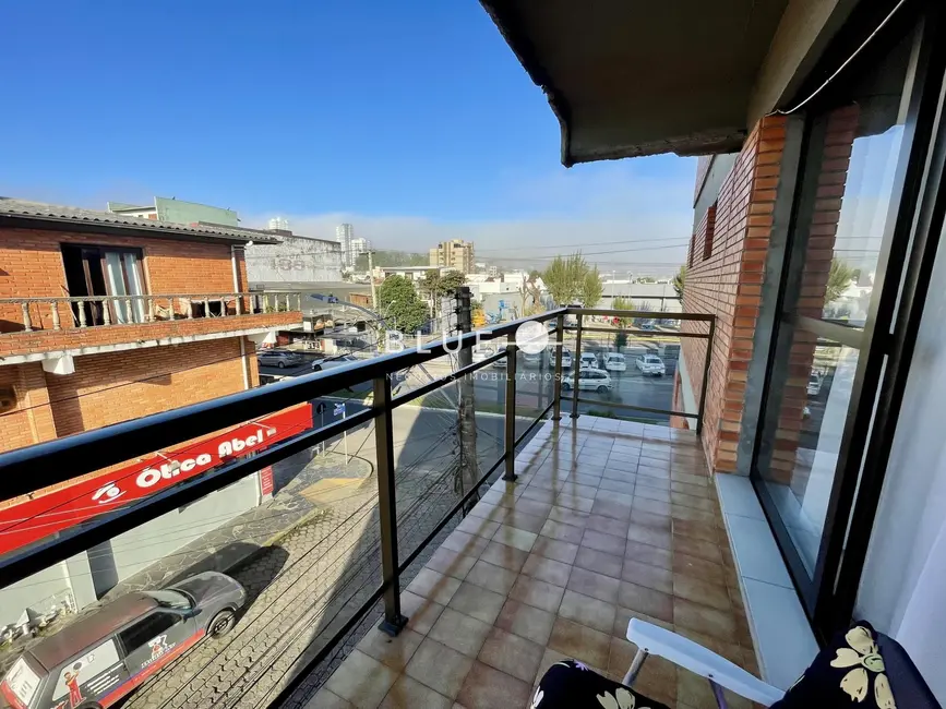 Apartamento com 3 quartos à venda, 133m2 em Centro, Torres - RS - imagem 8 Foto 8 de Apartamento com 3 quartos à venda, 133m2 em Centro, Torres - RS