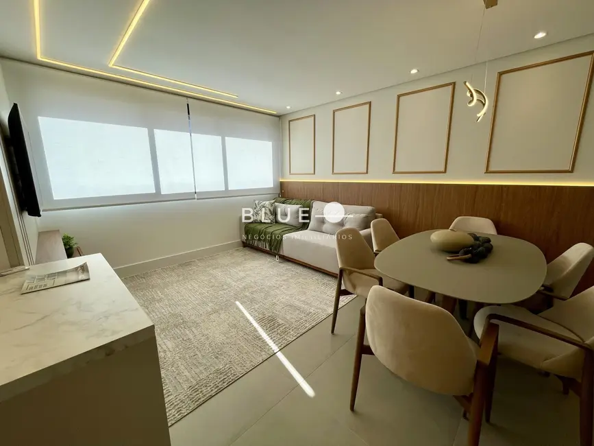 Apartamento com 2 quartos à venda, 77m2 em Centro, Torres - RS - imagem 8 Foto 8 de Apartamento com 2 quartos à venda, 77m2 em Centro, Torres - RS