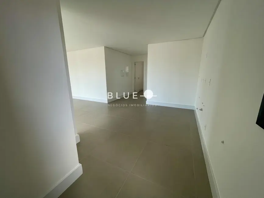 Apartamento com 3 quartos à venda, 108m2 em Centro, Torres - RS - imagem 6 Foto 6 de Apartamento com 3 quartos à venda, 108m2 em Centro, Torres - RS