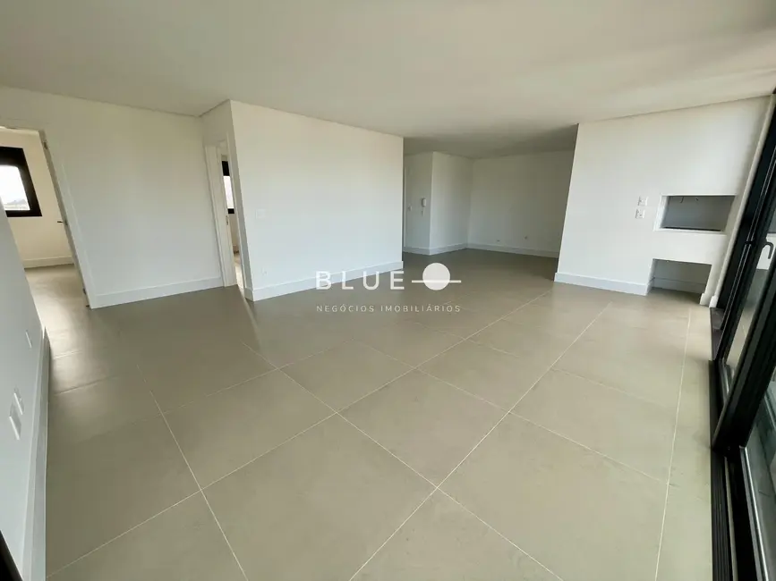 Apartamento com 3 quartos à venda, 108m2 em Centro, Torres - RS - imagem 8 Foto 8 de Apartamento com 3 quartos à venda, 108m2 em Centro, Torres - RS