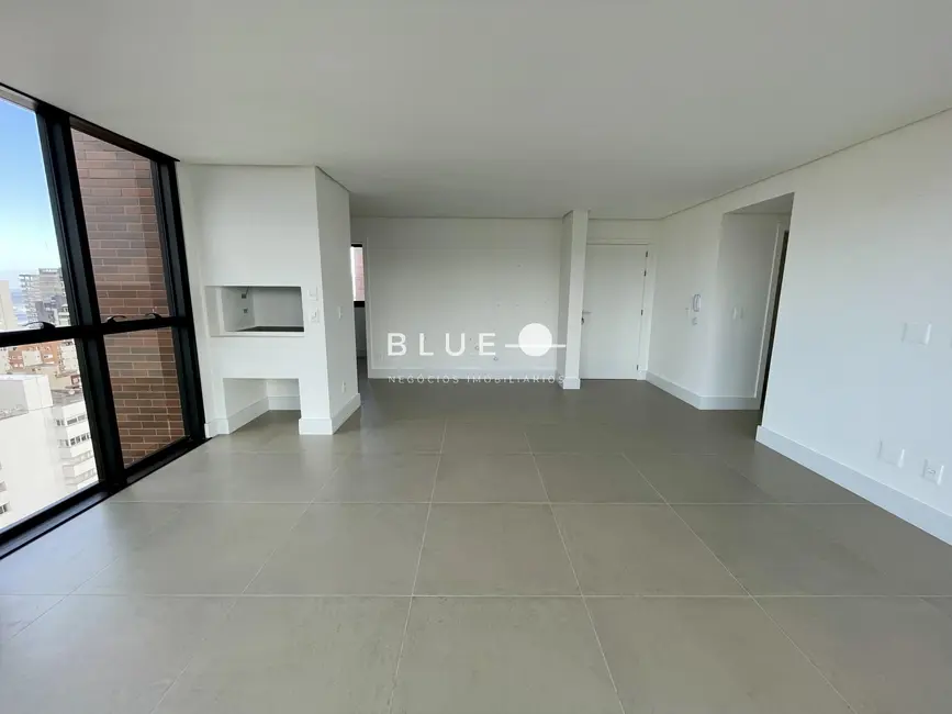 Apartamento com 3 quartos à venda, 109m2 em Centro, Torres - RS - imagem 9 Foto 9 de Apartamento com 3 quartos à venda, 109m2 em Centro, Torres - RS
