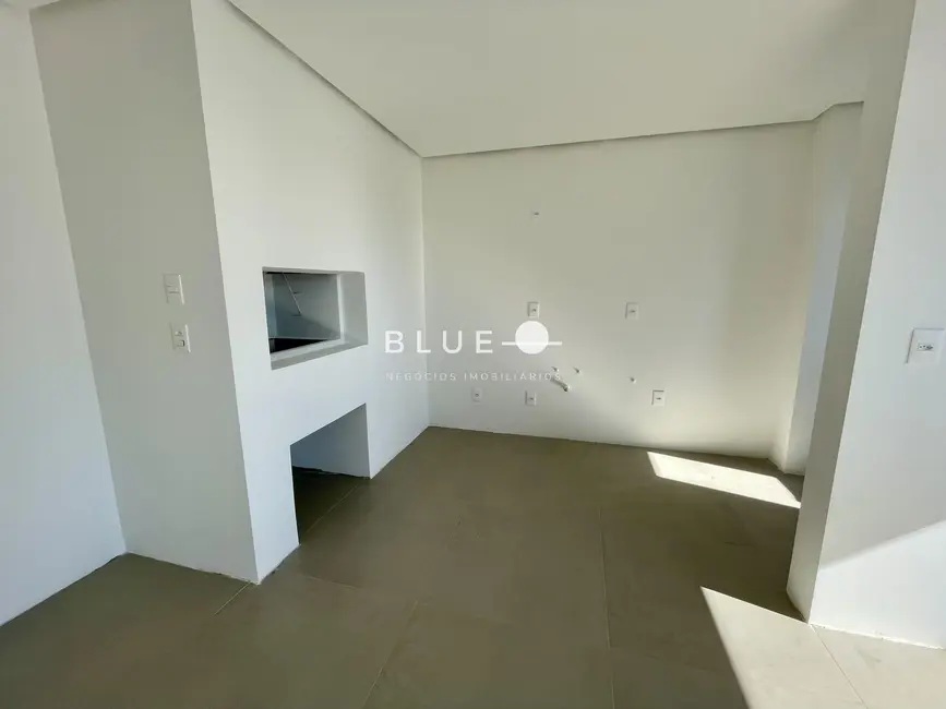 Apartamento com 2 quartos à venda, 77m2 em Centro, Torres - RS - imagem 9 Foto 9 de Apartamento com 2 quartos à venda, 77m2 em Centro, Torres - RS