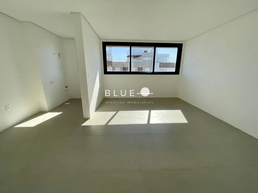 Apartamento com 2 quartos à venda, 77m2 em Centro, Torres - RS - imagem 3 Foto 3 de Apartamento com 2 quartos à venda, 77m2 em Centro, Torres - RS