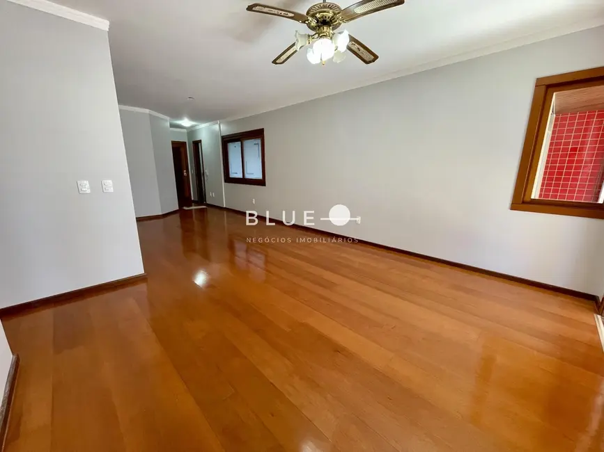 Apartamento com 4 quartos à venda, 138m2 em Torres - RS - imagem 4 Foto 4 de Apartamento com 4 quartos à venda, 138m2 em Torres - RS